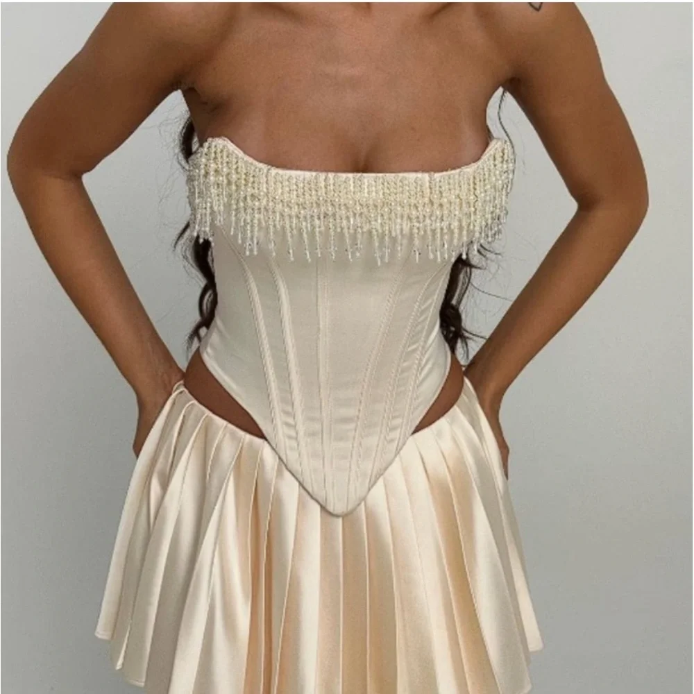 HOUSE OF CB 'Aubrie' Vintage Cream Embellished Satin Corset With Sleeve NWOT S - Picture 14 of 14